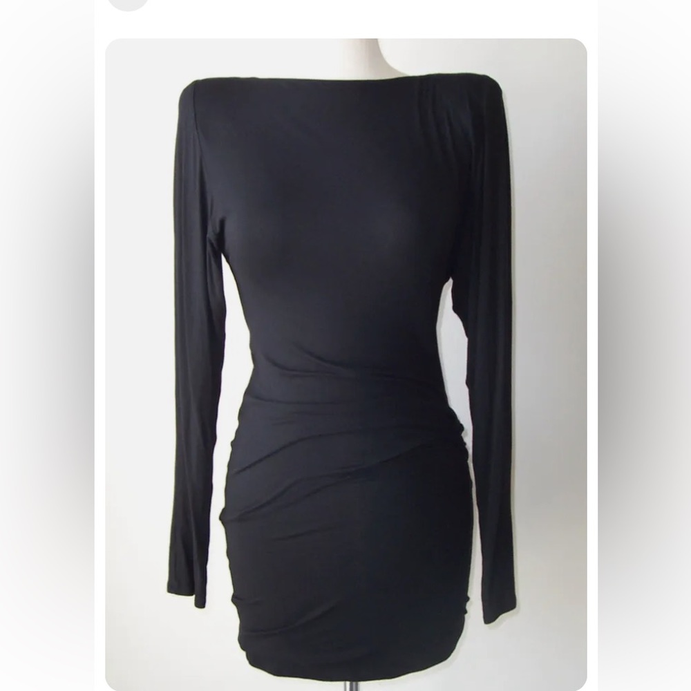 Alexandre vauthier black open back dress